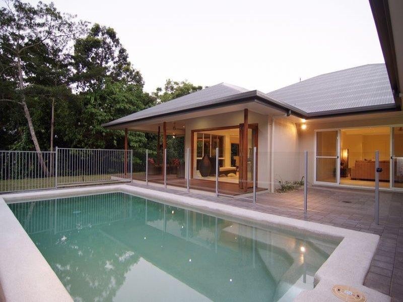22 Orana Street, Caravonica QLD 4878