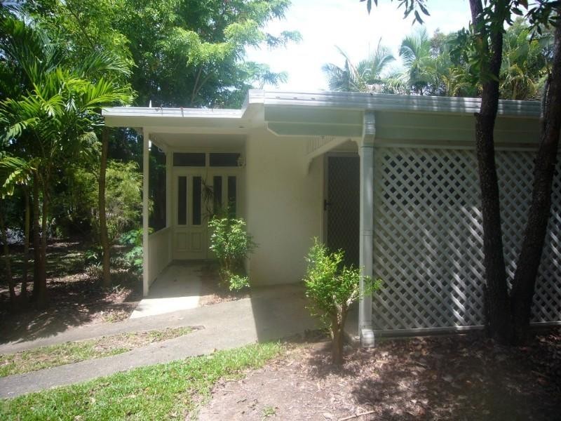 Trinity Beach QLD 4879