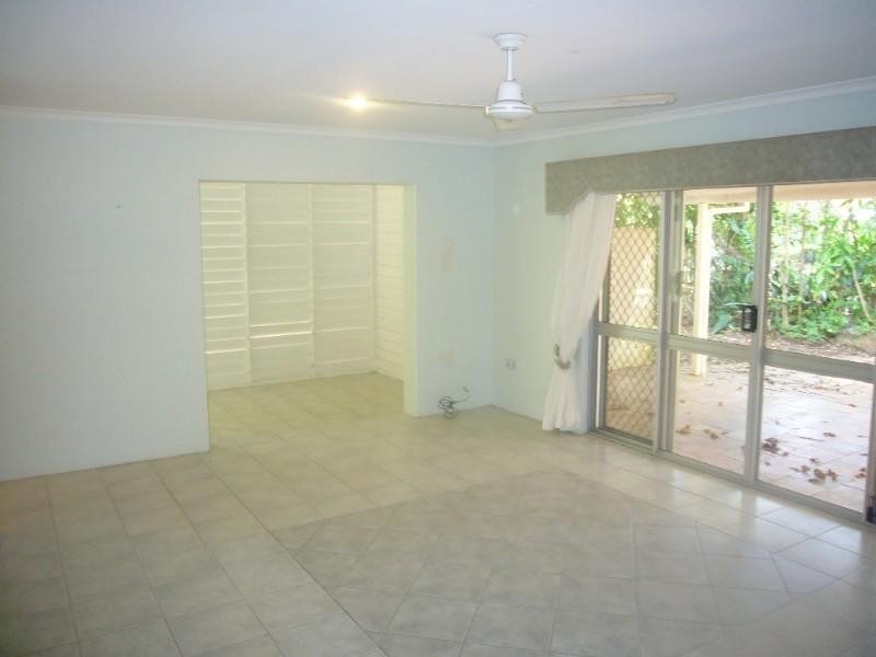 Trinity Beach QLD 4879