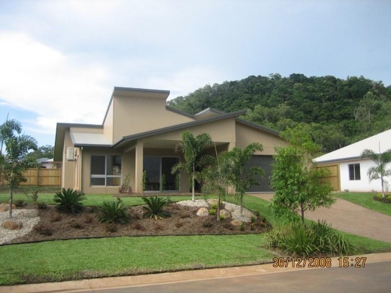 L314 Roberts Drive, Trinity Beach QLD 4879