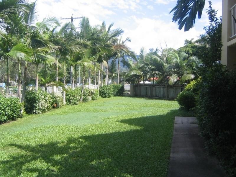 Trinity Beach QLD 4879