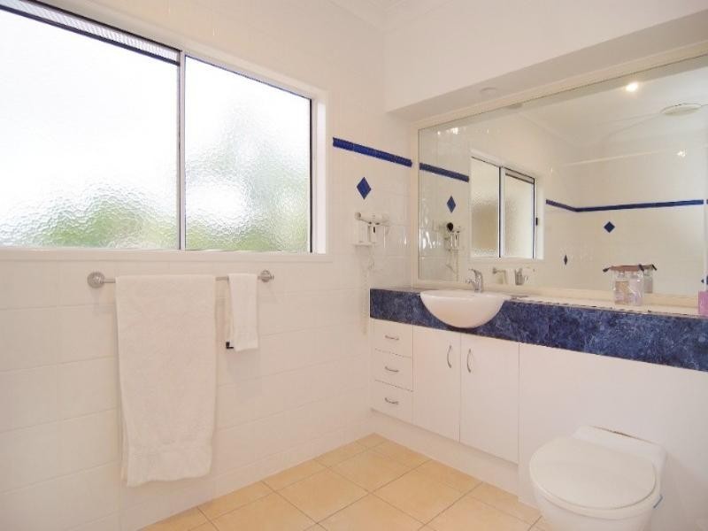 Clifton Beach QLD 4879