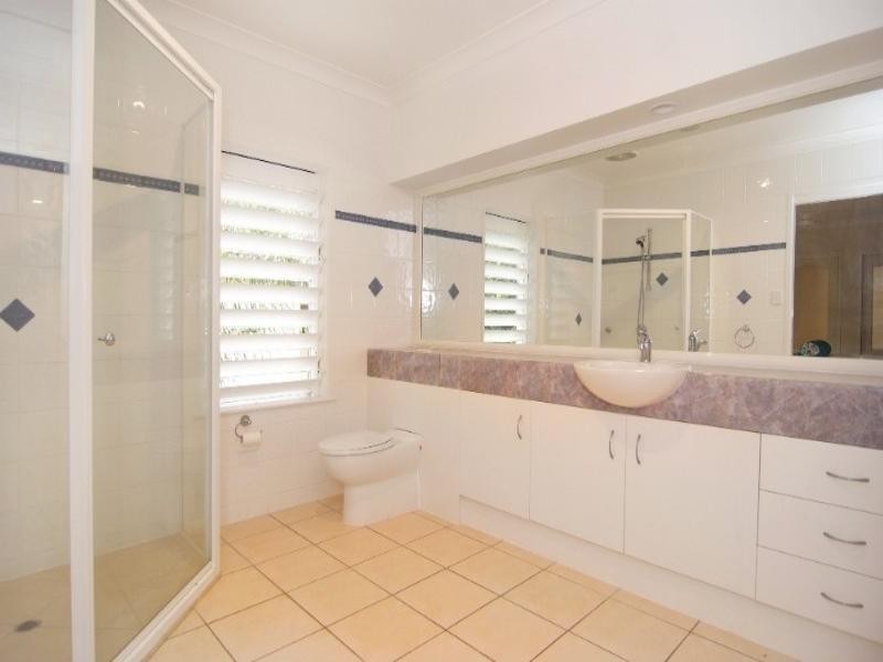 Clifton Beach QLD 4879