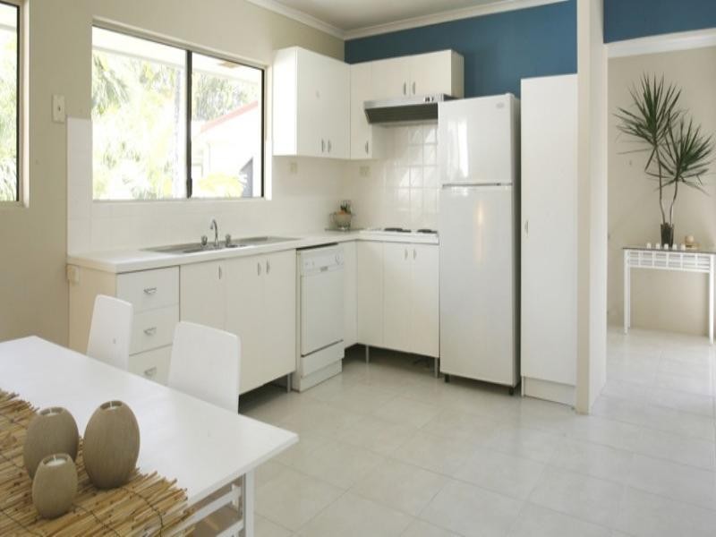 8/16-18 Deauville Close, Yorkeys Knob QLD 4878