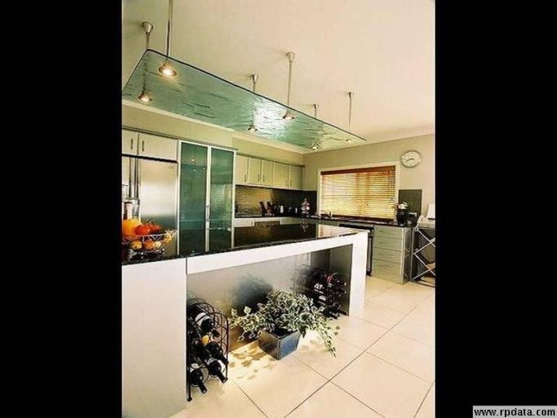 28 Findlay Street, Brinsmead QLD 4870