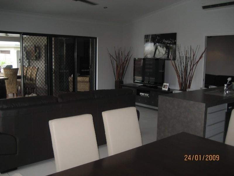 23 Lagoon Drive, Trinity Beach QLD 4879