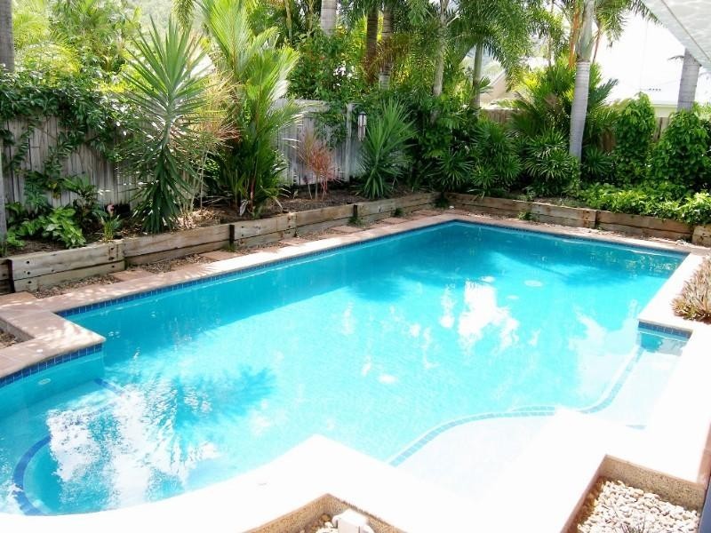 Clifton Beach QLD 4879