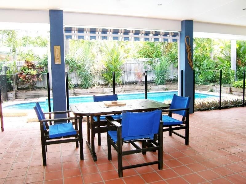 Clifton Beach QLD 4879