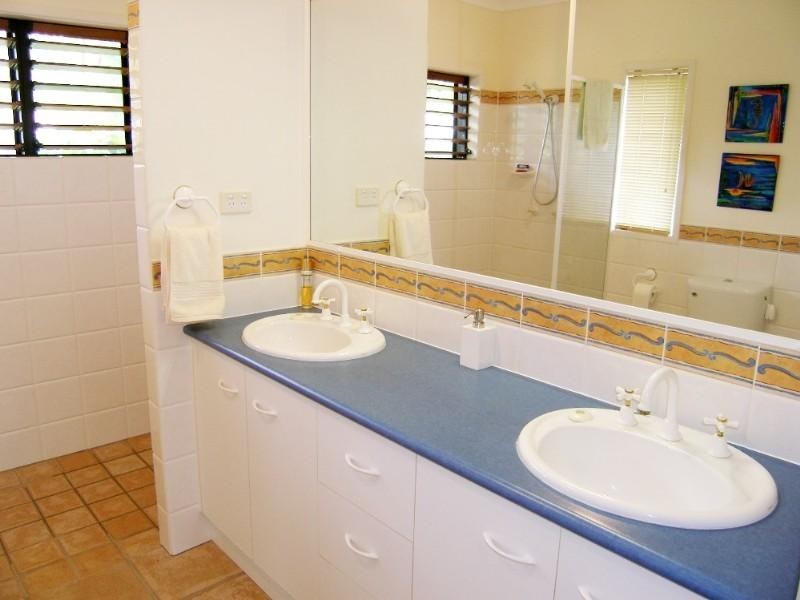 Clifton Beach QLD 4879