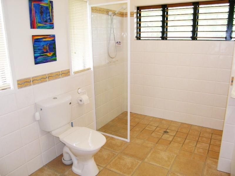 Clifton Beach QLD 4879