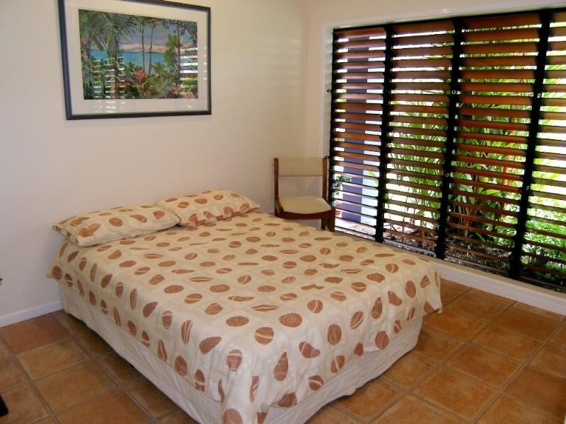 Clifton Beach QLD 4879