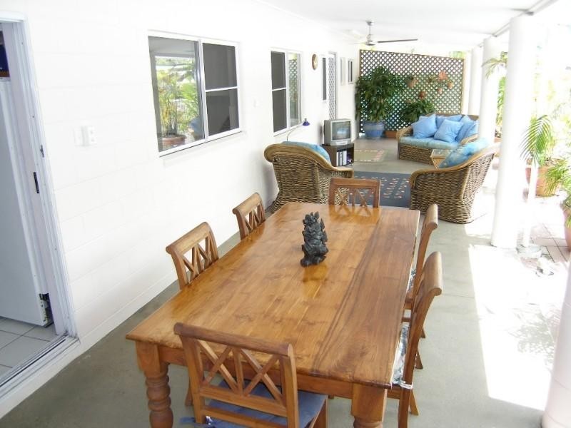 23 Cyprea Close, Trinity Beach QLD 4879