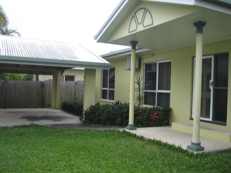 20 Whale Close, Kewarra Beach QLD 4879