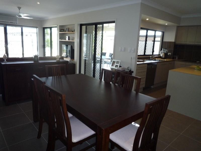 6 Myalup Close, Kewarra Beach QLD 4879