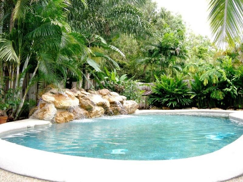 Clifton Beach QLD 4879