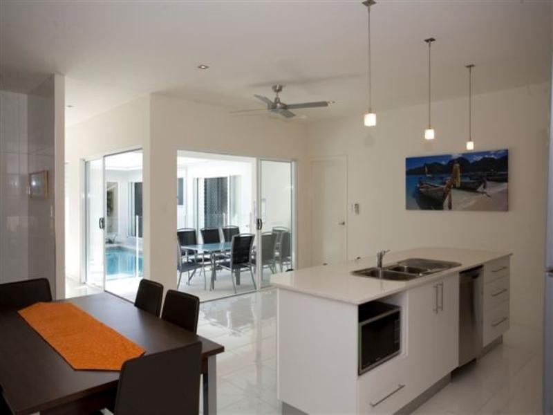 30 Lagoon Drive, Trinity Beach QLD 4879