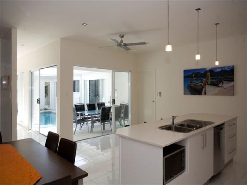 30 Lagoon Drive, Trinity Beach QLD 4879