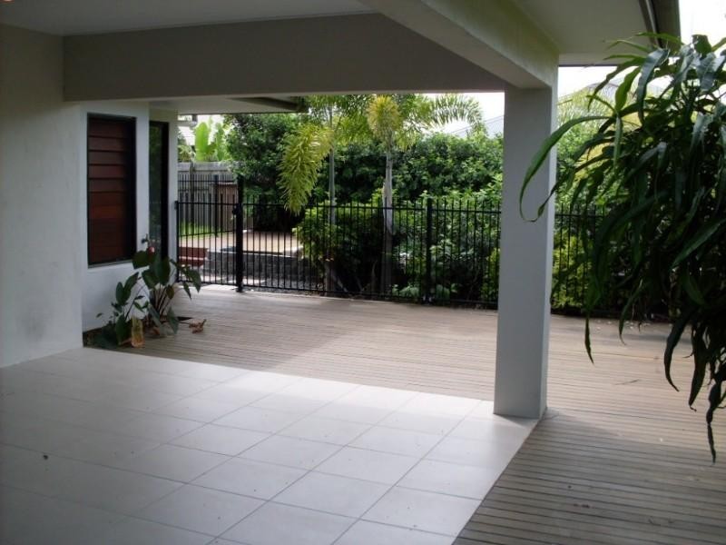 7 Myalup Close, Kewarra Beach QLD 4879