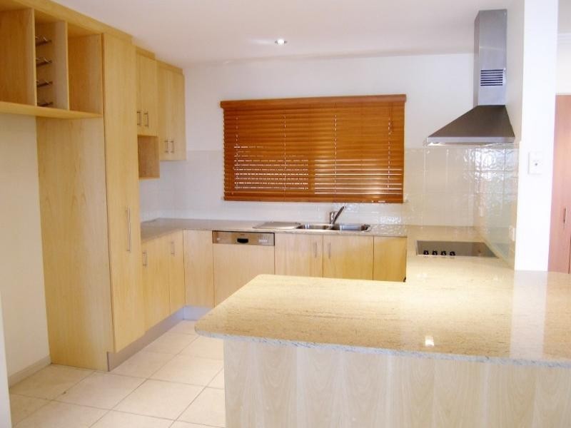 Clifton Beach QLD 4879