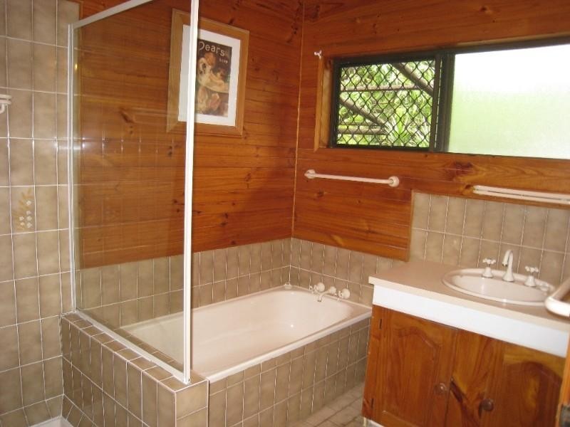 Clifton Beach QLD 4879