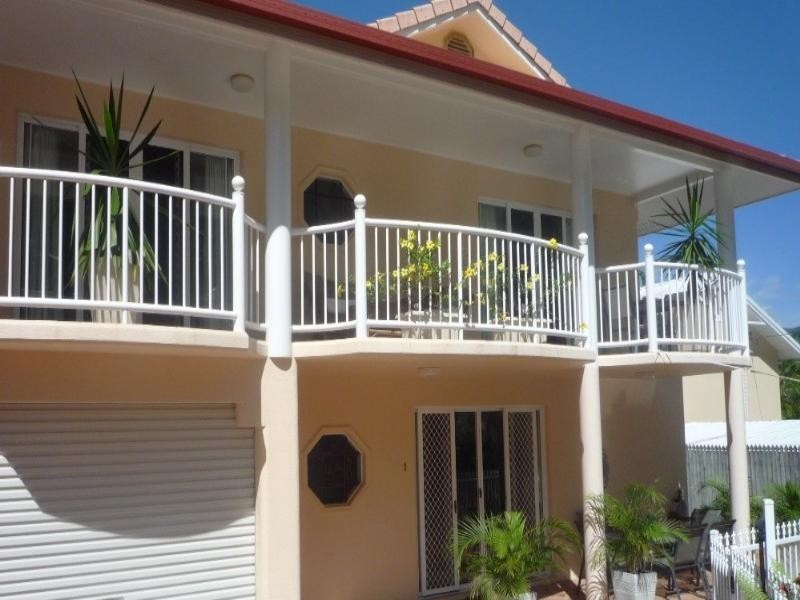 Trinity Beach QLD 4879