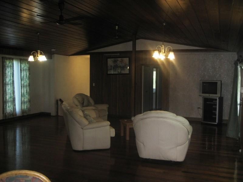 11 Banksia Close, Holloways Beach QLD 4878