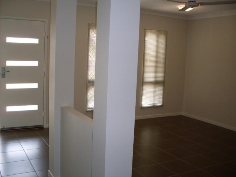 121 Roberts Drive, Trinity Beach QLD 4879