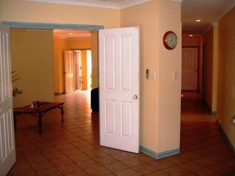 Kewarra Beach QLD 4879