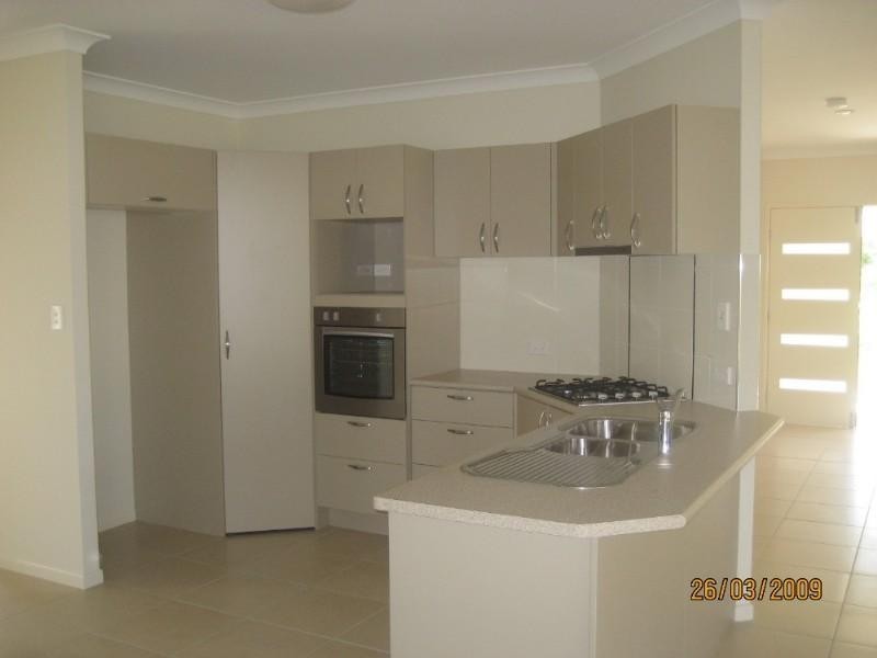 7 Bowline Close, Trinity Beach QLD 4879