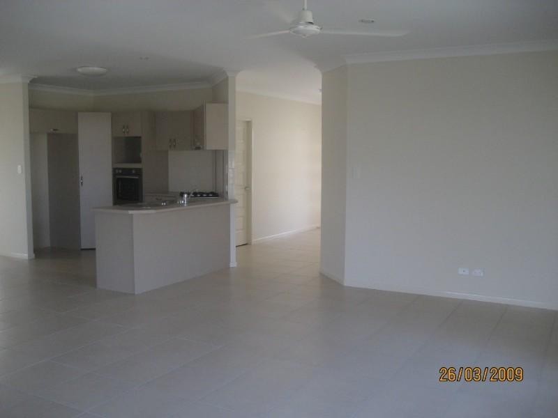 7 Bowline Close, Trinity Beach QLD 4879
