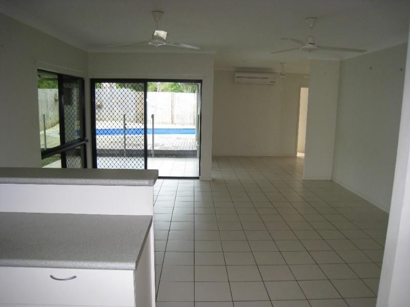 24 Monterey Street, Kewarra Beach QLD 4879