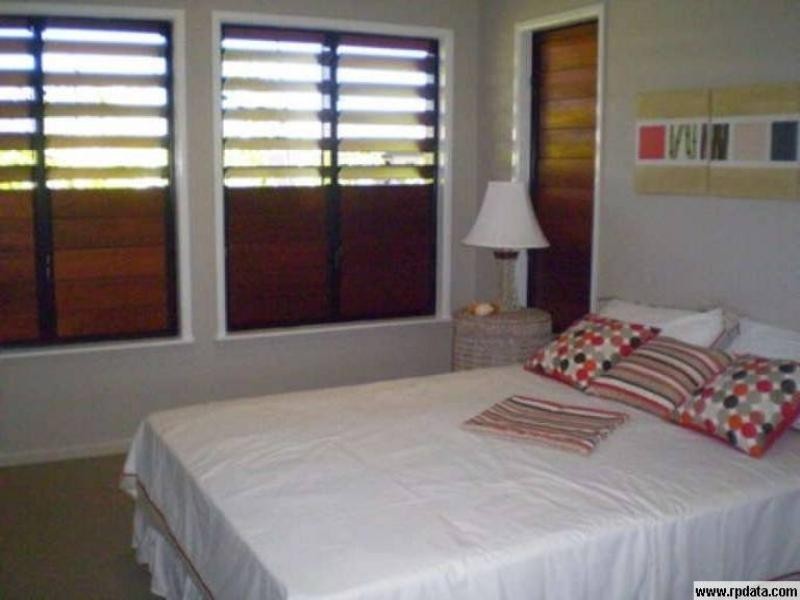 7 Myalup Close, Kewarra Beach QLD 4879