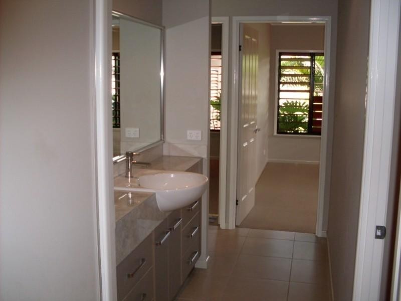 7 Myalup Close, Kewarra Beach QLD 4879