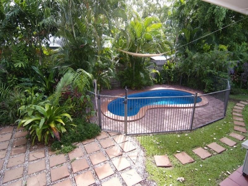 Trinity Beach QLD 4879