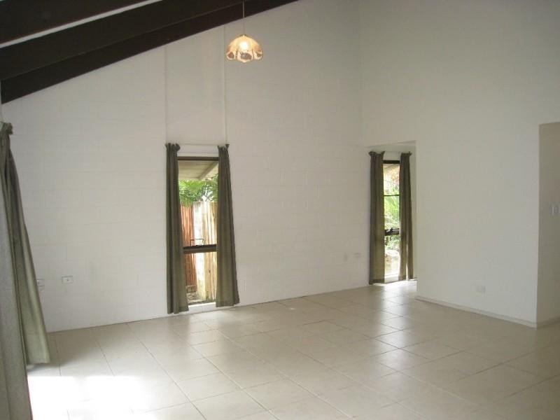 Trinity Beach QLD 4879