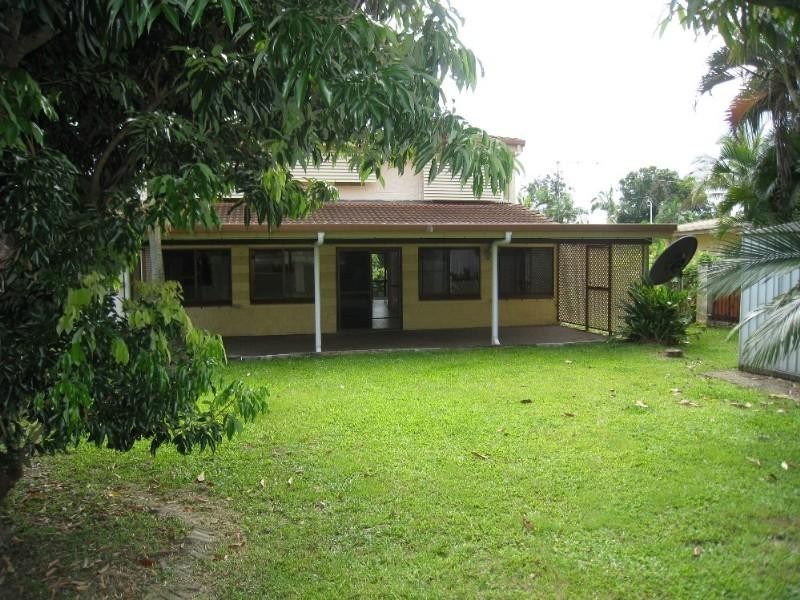 Trinity Beach QLD 4879