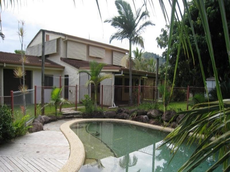 Trinity Beach QLD 4879