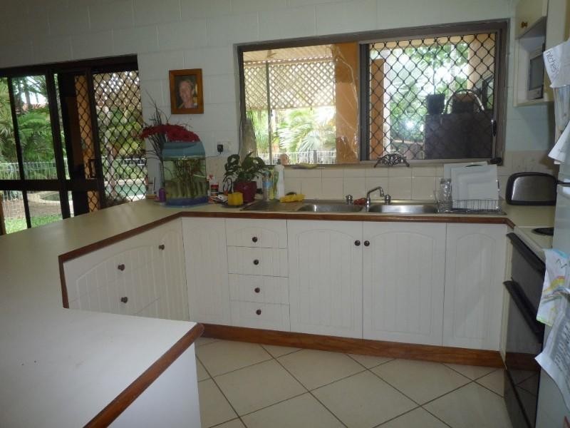 Kewarra Beach QLD 4879