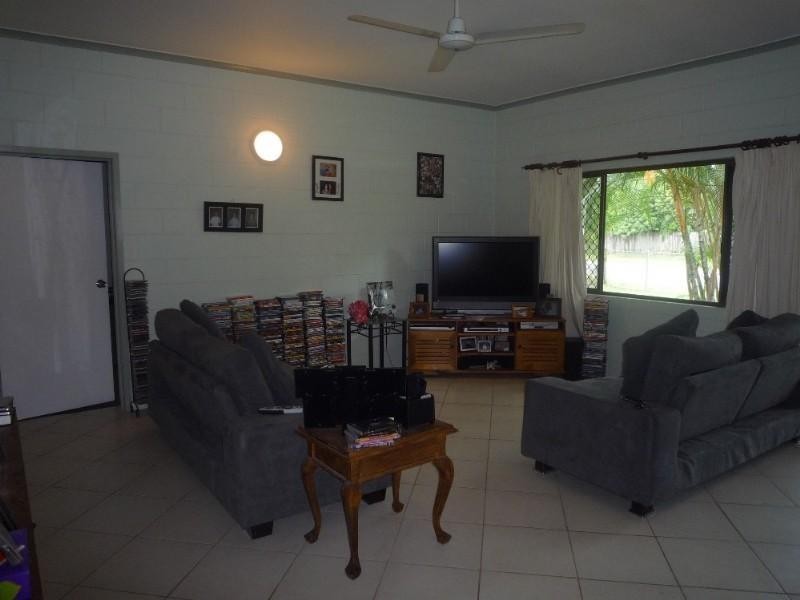 Kewarra Beach QLD 4879