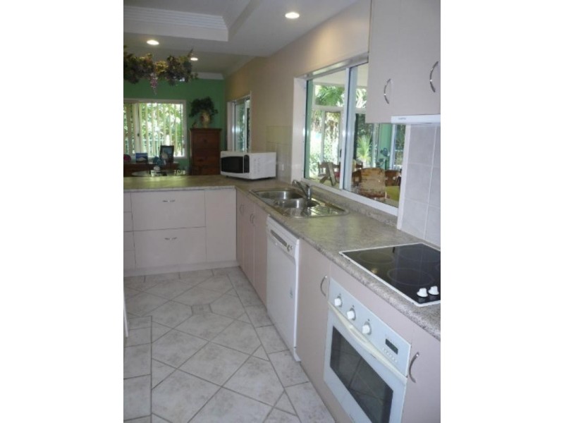 Kewarra Beach QLD 4879