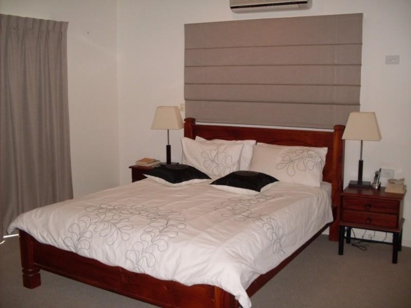 10 Alstonia Close, Redlynch QLD 4870