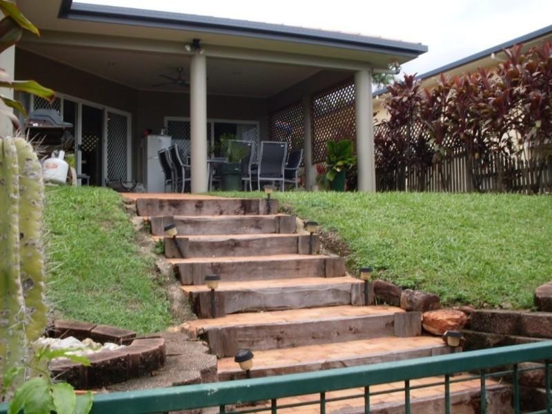 10 Alstonia Close, Redlynch QLD 4870