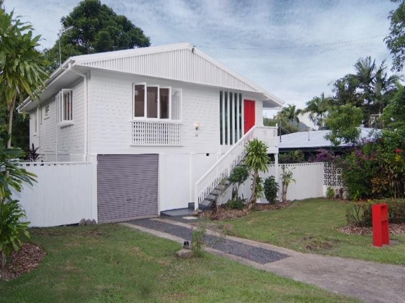 Whitfield QLD 4870