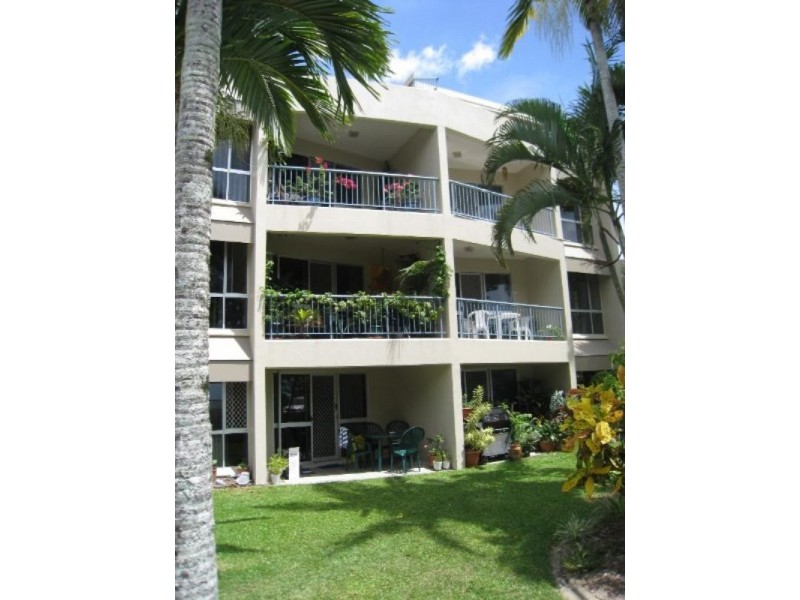 Yorkeys Knob QLD 4878