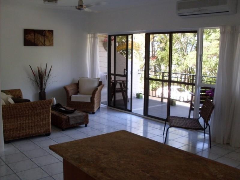 8/101 Arlington Esplanade, Clifton Beach QLD 4879