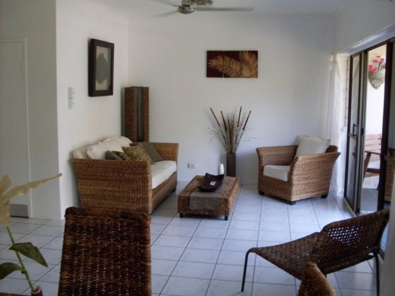8/101 Arlington Esplanade, Clifton Beach QLD 4879