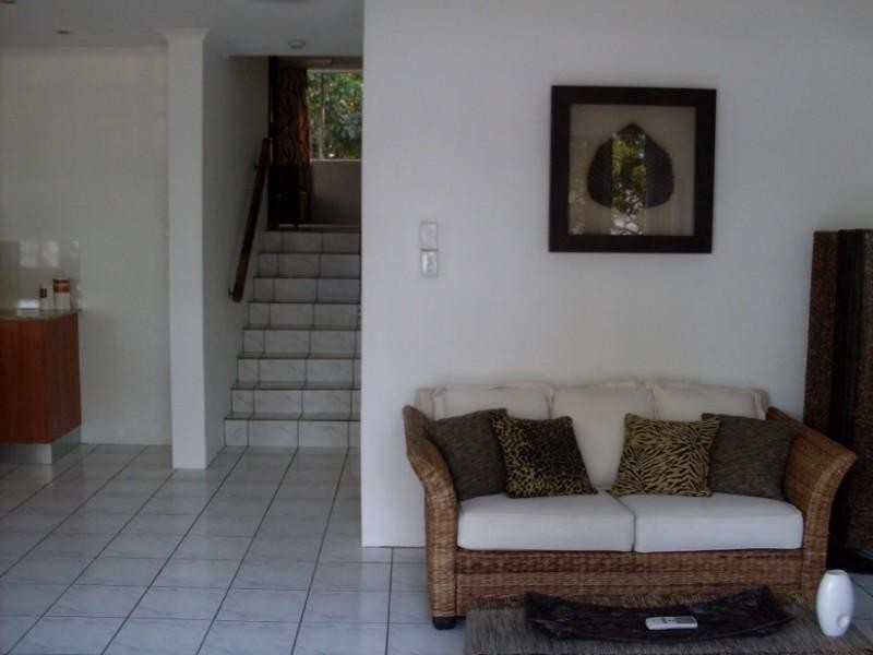 8/101 Arlington Esplanade, Clifton Beach QLD 4879