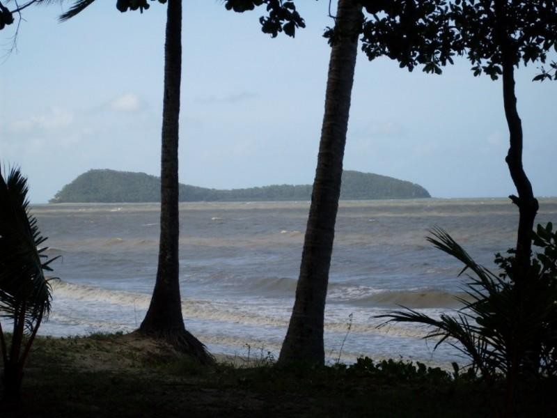 8/101 Arlington Esplanade, Clifton Beach QLD 4879