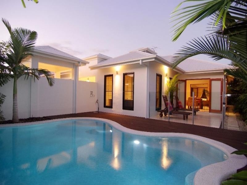 Kewarra Beach QLD 4879