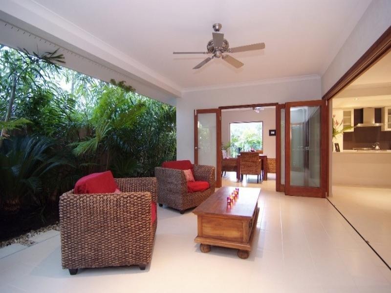 Kewarra Beach QLD 4879